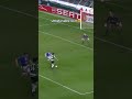 How has he done that? 😅