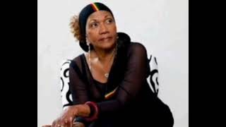 Marcia Griffiths - Somebody To Love (Penthouse Records) 1993