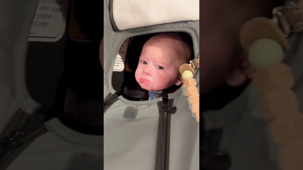 Best video of adorable baby moments - Peachy Vines 