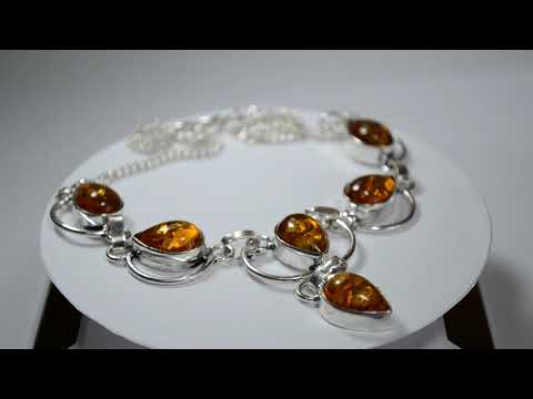 ყელსაბამი ქარვის თვლებით, ასტროლოგიური ქვები