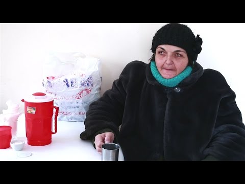 რატომ არსებობს უფასო სასადილოებით სარგებლობის ძირითადი და დამატებითი სიები