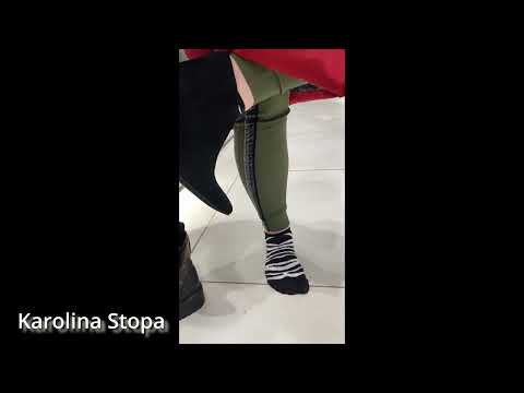 Barefoot in the store - leopard print socks