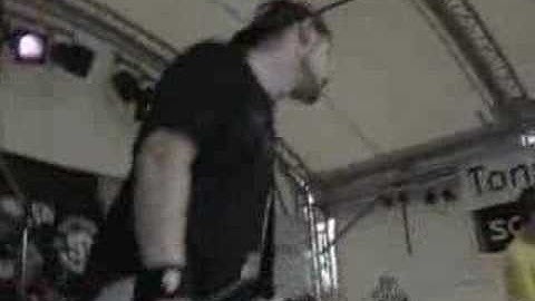 47 Million Dollars - Fassadenklettern Live, Traffic Jam 2005