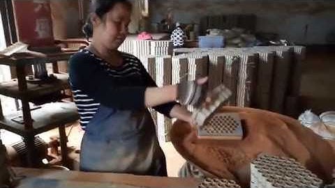 Cake inner tube mud ramming machine