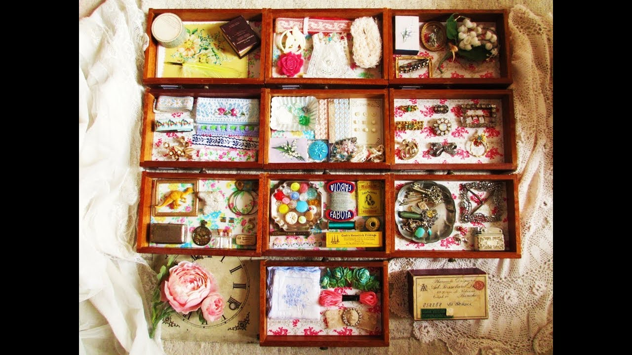 紙もの好きの雑記帳 114　レトロ包装紙で引き出しの中をコラージュ What's In My Drawers