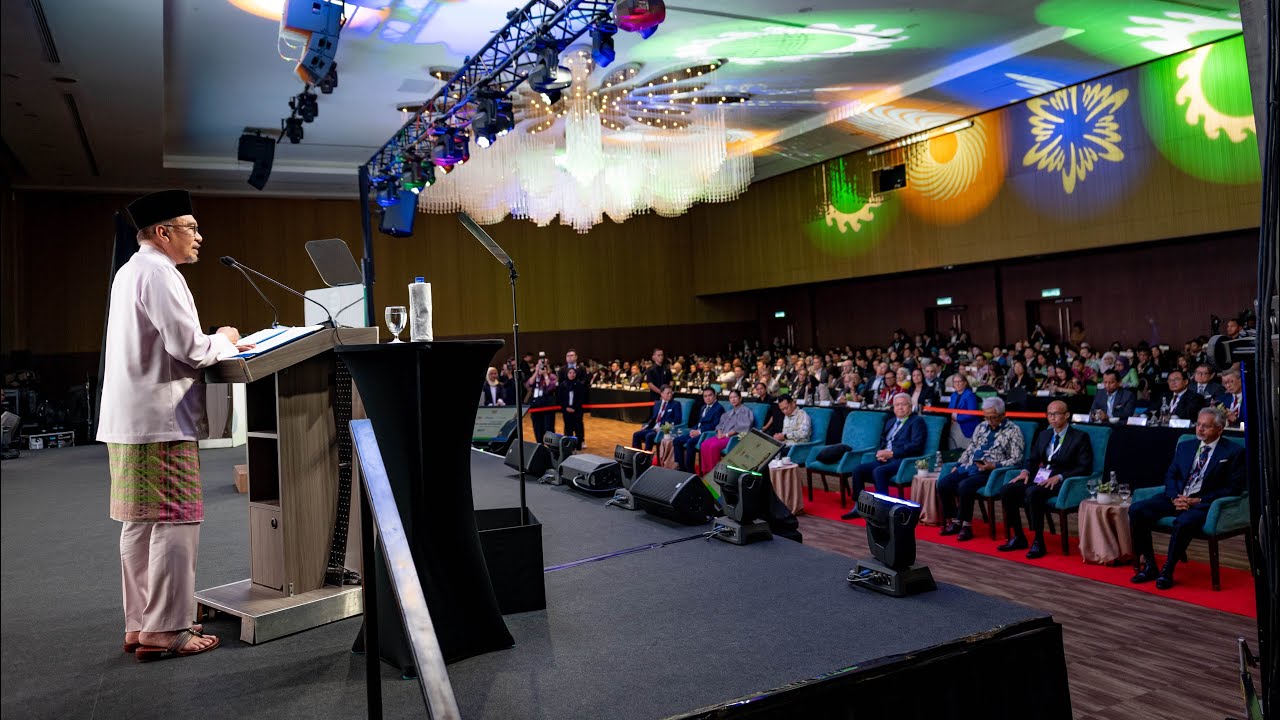 Building A Sustainable And Secure Future Together - ASIA ESG - YouTube
