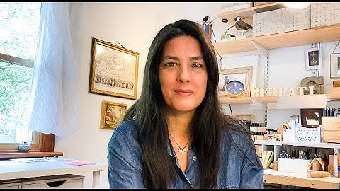 SIMPLE GUIDE TO MEASURE YOUR WRIST FOR A BANGLE BRACELET