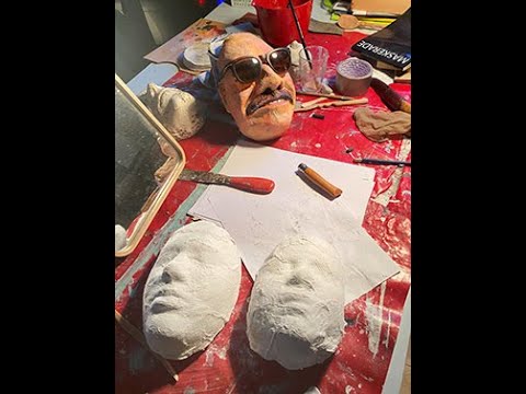 Video: Hvordan Lage En Maske