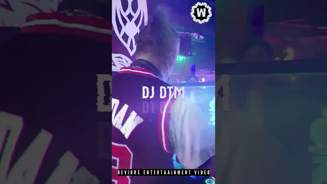 @DJDTM AT @wiggleroomtoronto - Sensum @kari2467 #torontodj #techhousemusic