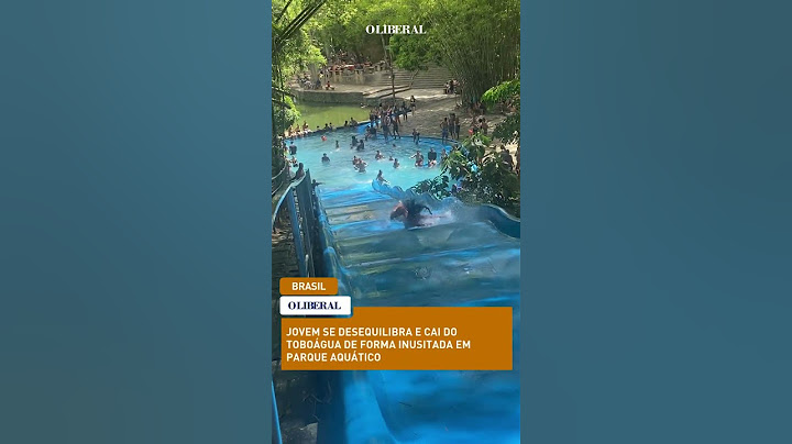 Jovem se desequilibra e cai do toboágua de forma inusitada em parque aquático