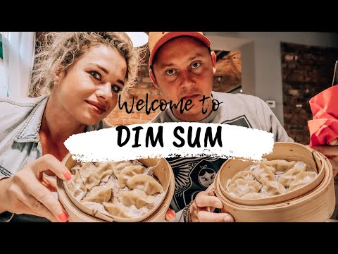 Wideo: Co I Jak Zamówić W Restauracji Dim Sum