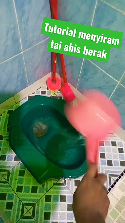 tutorial menyiram tai abis berak#lol #memes #shorts#ytshorts #lucu #meme #tutorial #education #viral