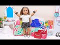 AG Doll Shopping for NEW Glitter Dress - PLAY DOLLS