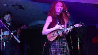 Janet Devlin - Christmas Kiss (Live in Worthing 1/12/16)
