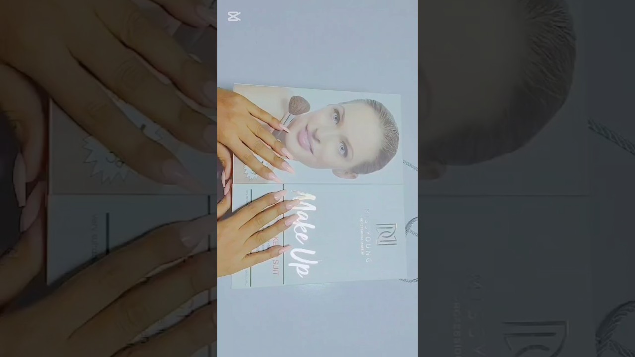 MISS YOUNG MAKE-UP KITPerfect Make-Up Suit – The Ultimate All-in-One Beauty Kit 