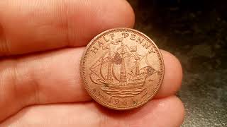 UK 1964 HALF PENNY Coin VALUE! Queen Elizabeth II 1964 Half Penny Coin