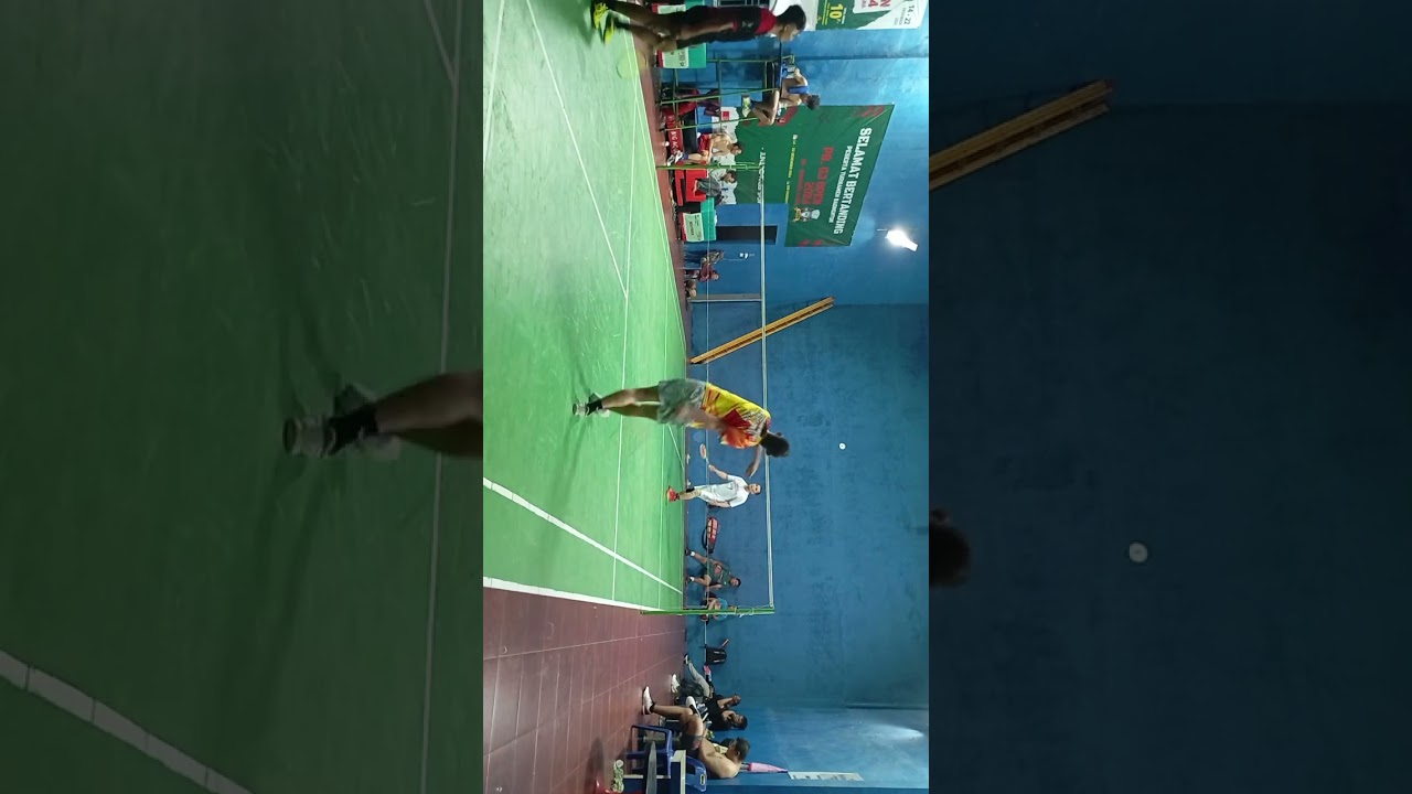 My hobby is play badminton. Mr coach cs vs Mr dimas cs