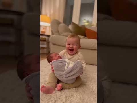 البيبي فج رها بحضن الكربوج