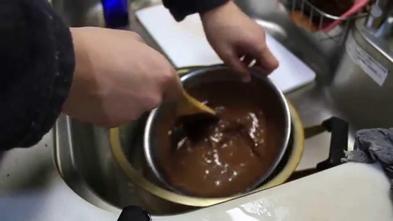 チョコレートを湯煎して溶かす Youtube
