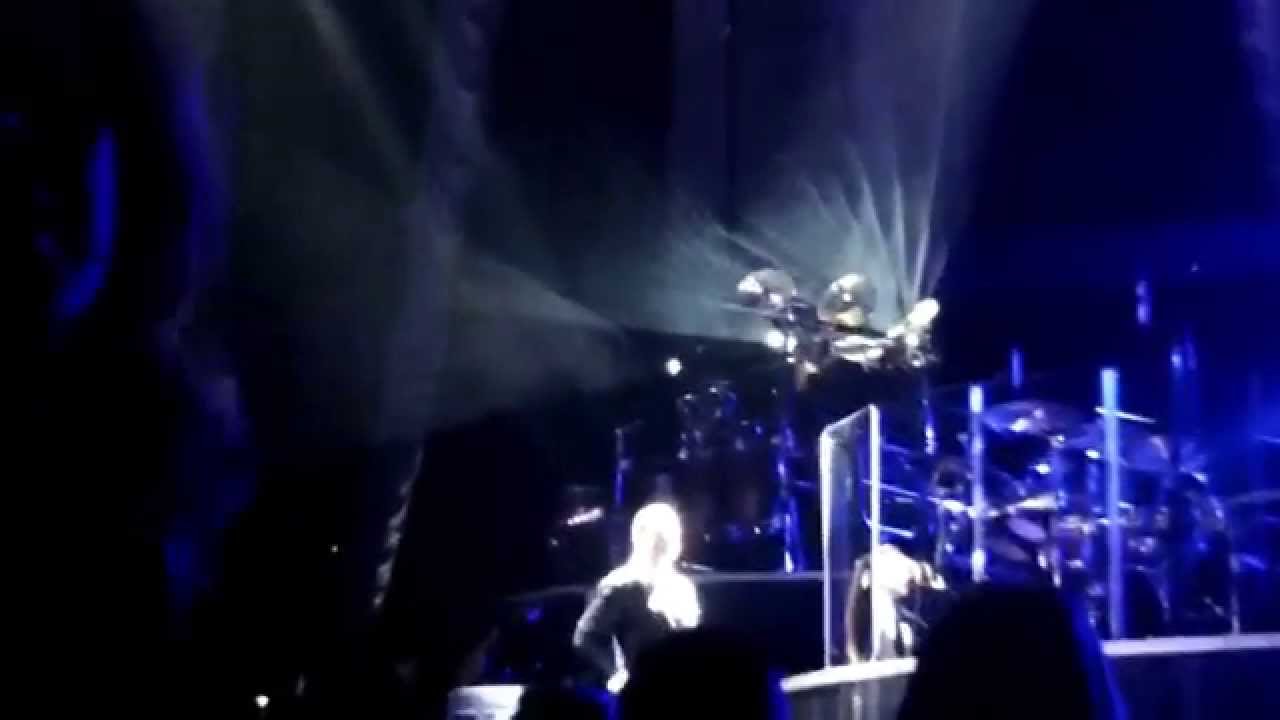 Luis Miguel - Hits Tour - Irvine, CA DVD Casero - Parte 1 de 3
