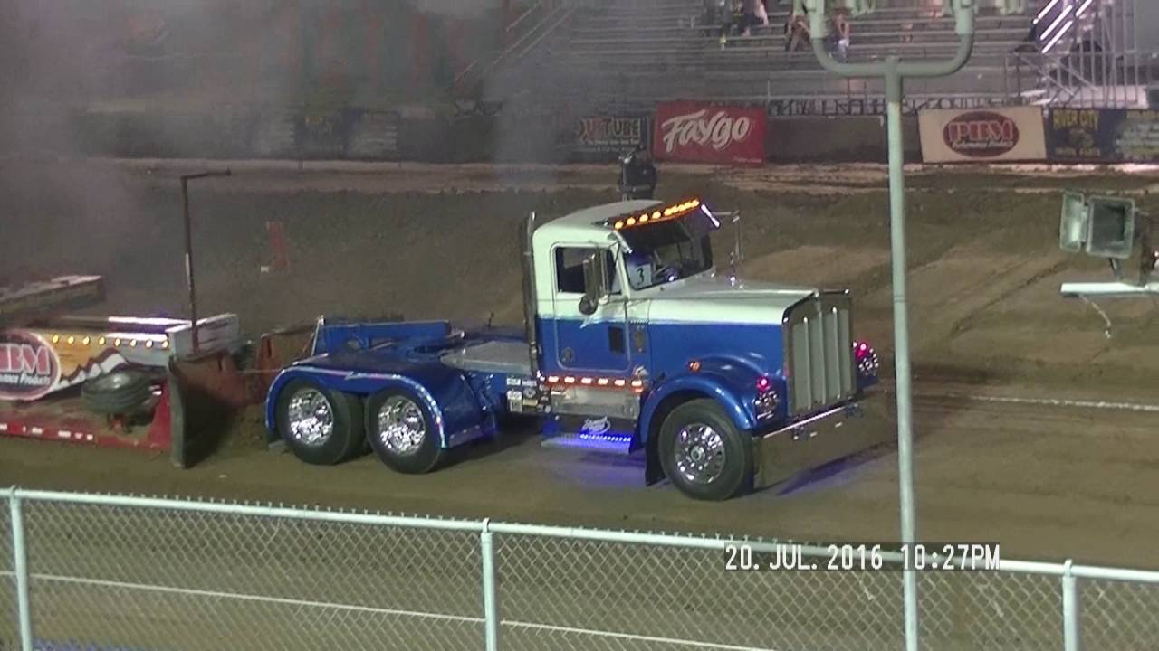 pro-street-semi-trucks-battle-of-bluegrass-series-johnson-county