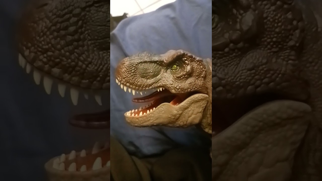 Banana Rex #jurassicworldrebirth #jurassicworld #tyrannosaurus