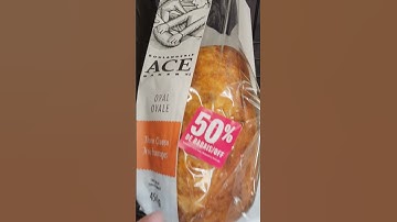 Fly on bread at #loblaws