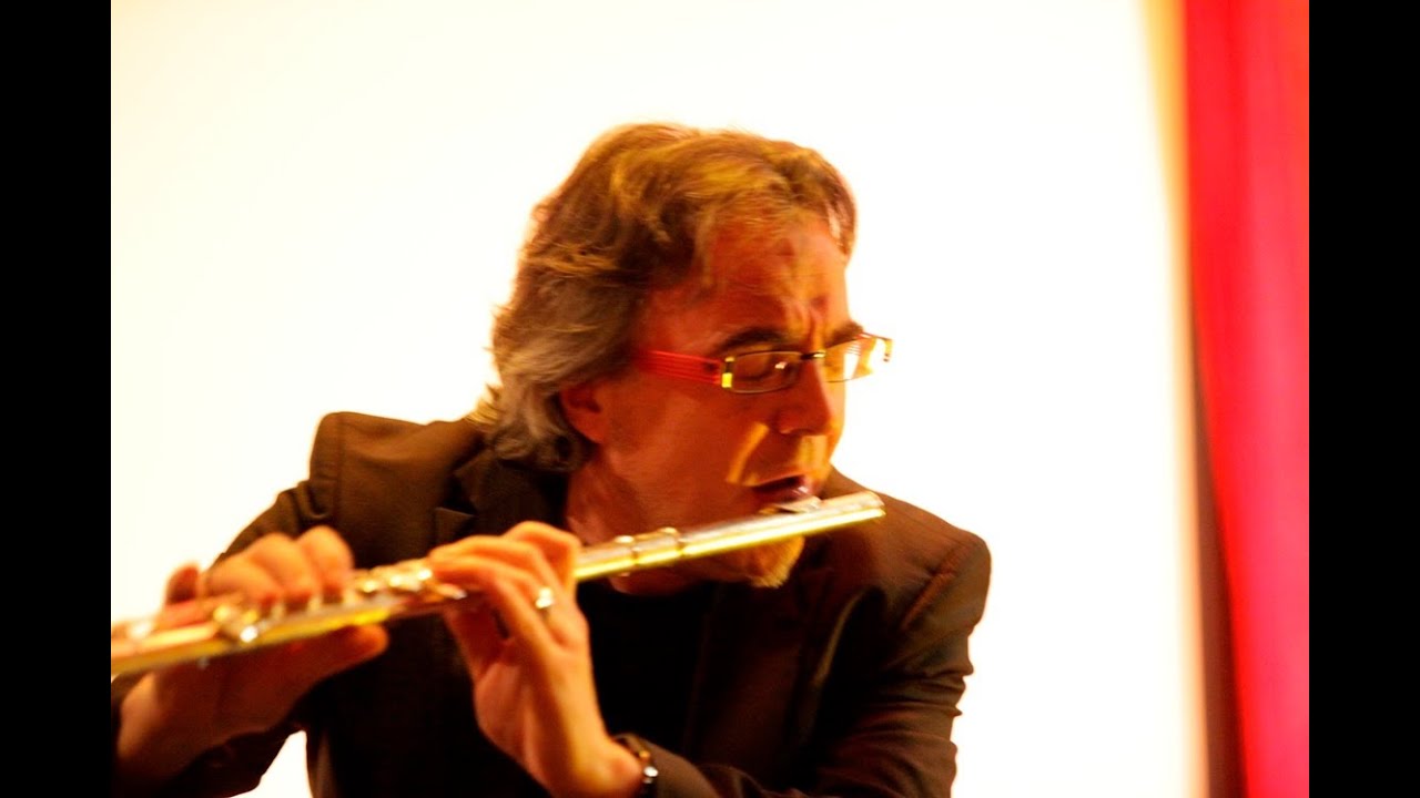 Jazz & Rock Flute straight latinrock groove by Dirko Juchem YouTube