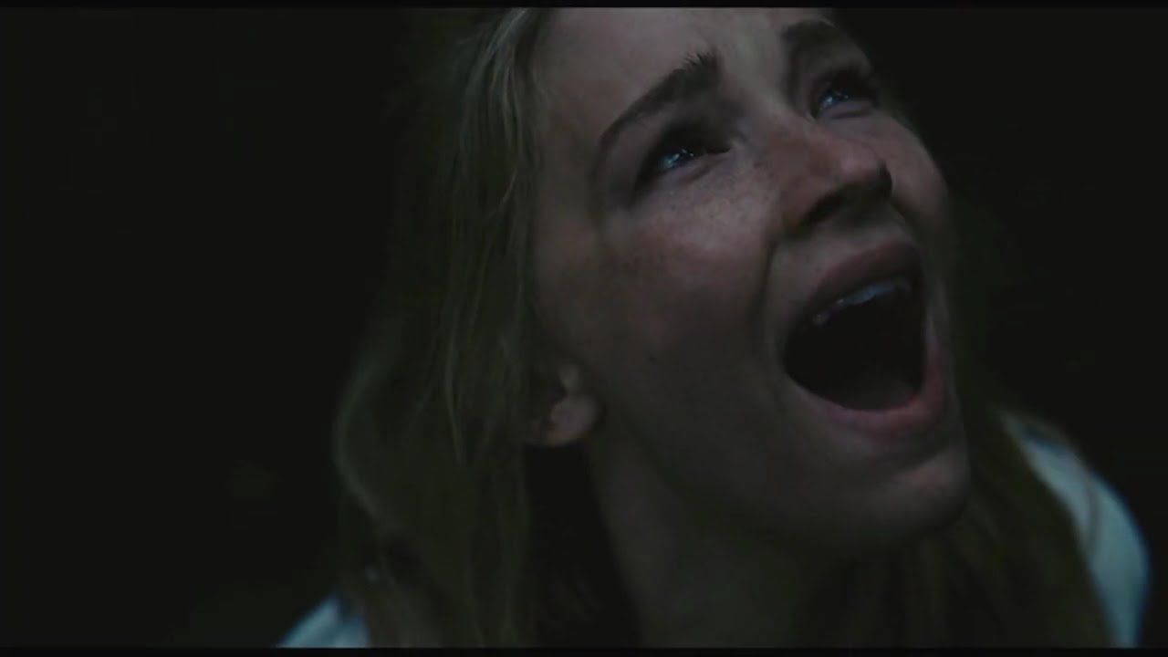 The Girl on the Train : Deleted Scenes (w/edits) Emily Blunt, Rebecca Ferguson, Haley Bennett)