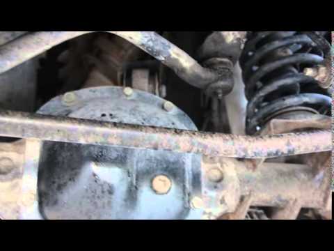 Jeep Grand Cherokee ZJ Track bar to replace - YouTube