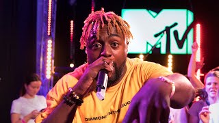 Kwame Performs 'Wow' Live on TRL