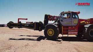 Manitou Tyre handler in action