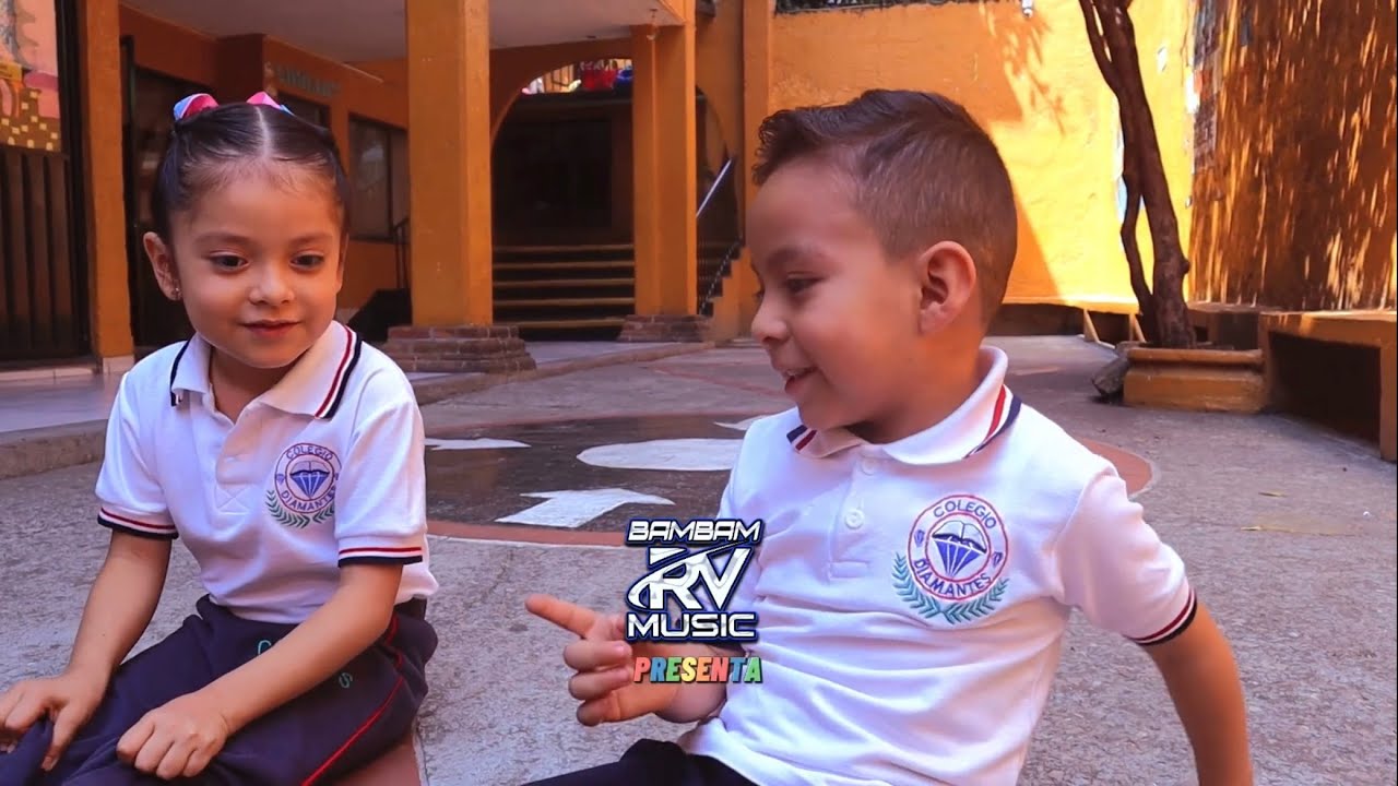 Kontrapezo x Mateo Ruíz - La de la Mochila Azul (Video Oficial)