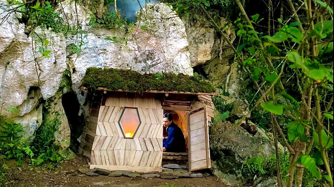 Build a shelter in a cave to spend the night alone/TrungAnh - YouTube
