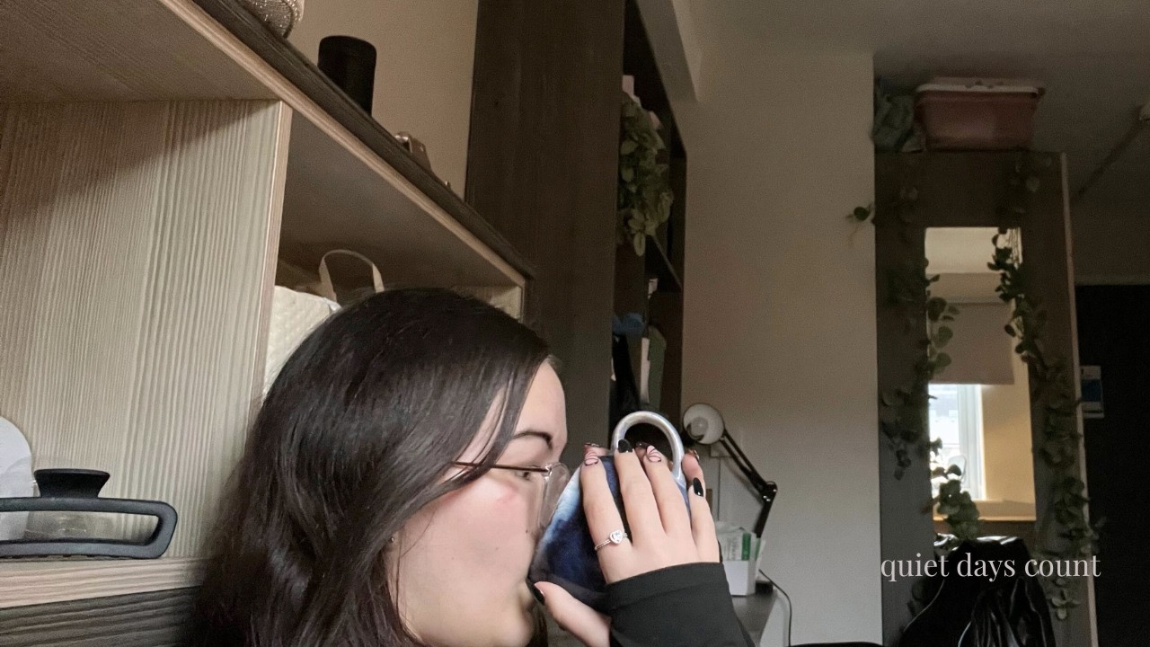 A Realistic Healing Day at Uni (Not Productive)