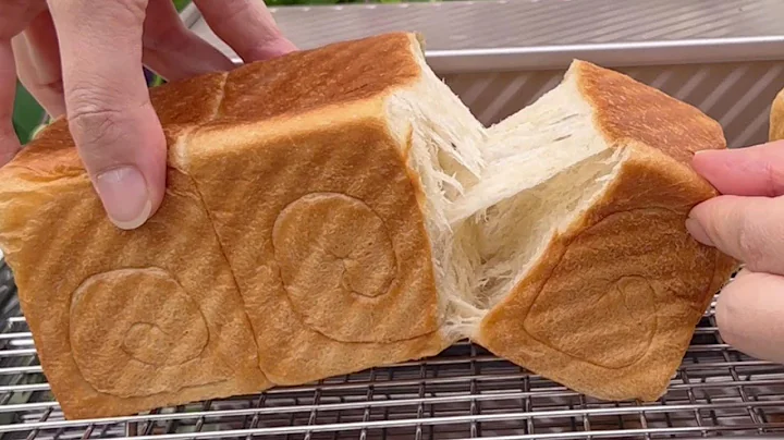 I don't buy bread anymore! I baked this white sand...