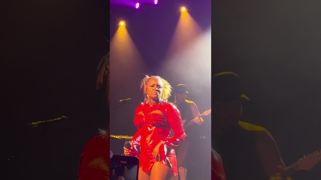 Amaarae - Sociopathic Dance Queen