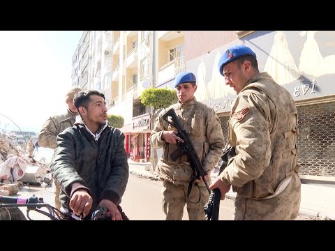 HATAY - İskenderun'da hırsızlık ve yağma olaylarına karşı denetimler sürüyor