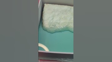 pouring second layer #resinart   #resinartist #shortsindia