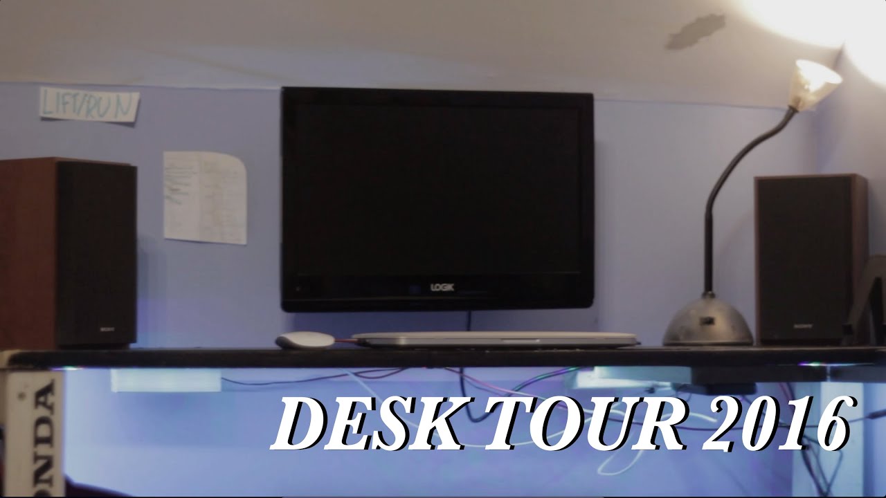 2016 DESK TOUR