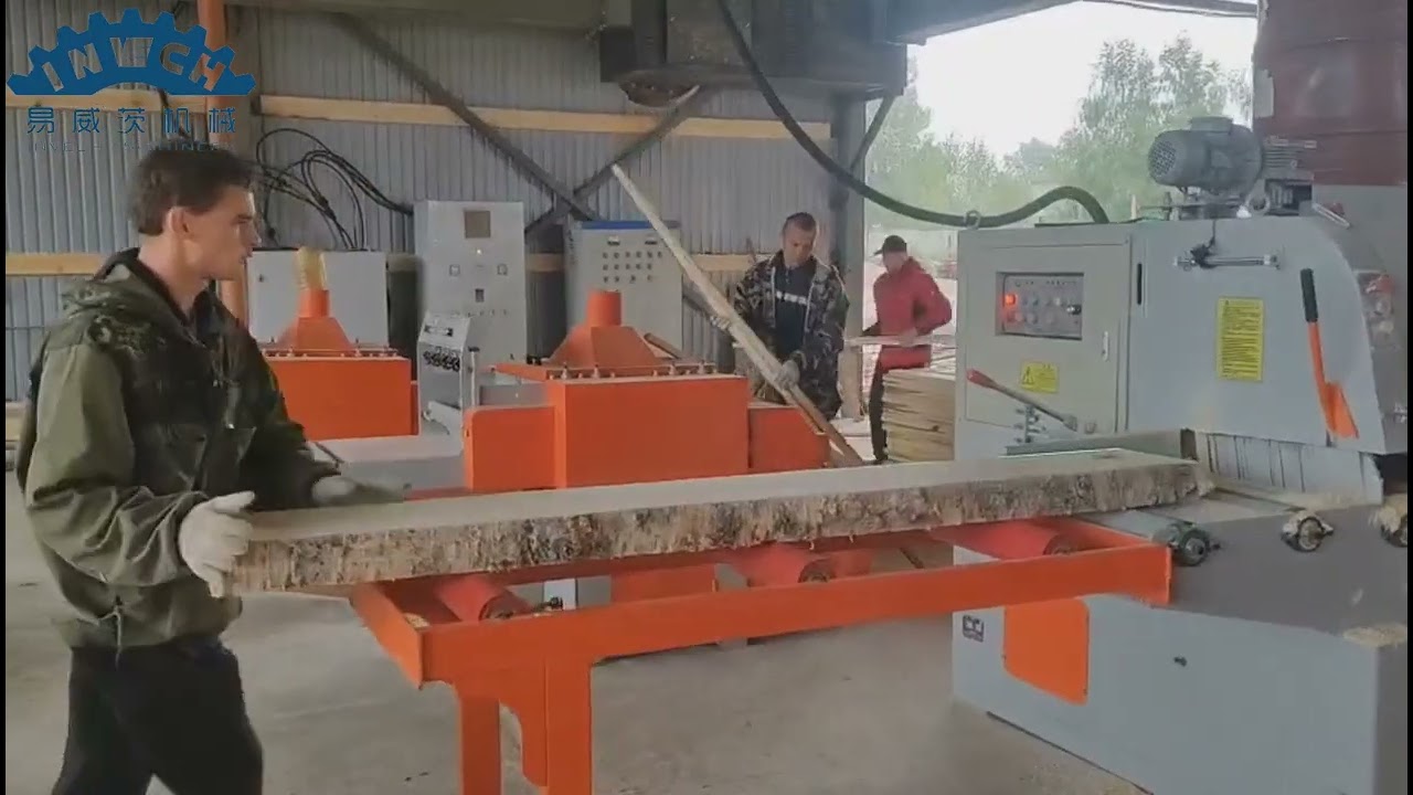 Multi rip saw machines working in customer's plant