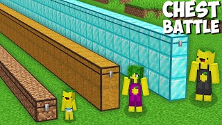 My family CRAFT LONGEST CHEST in Minecraft ! WHICH LONG CHEST IS BETTER ?