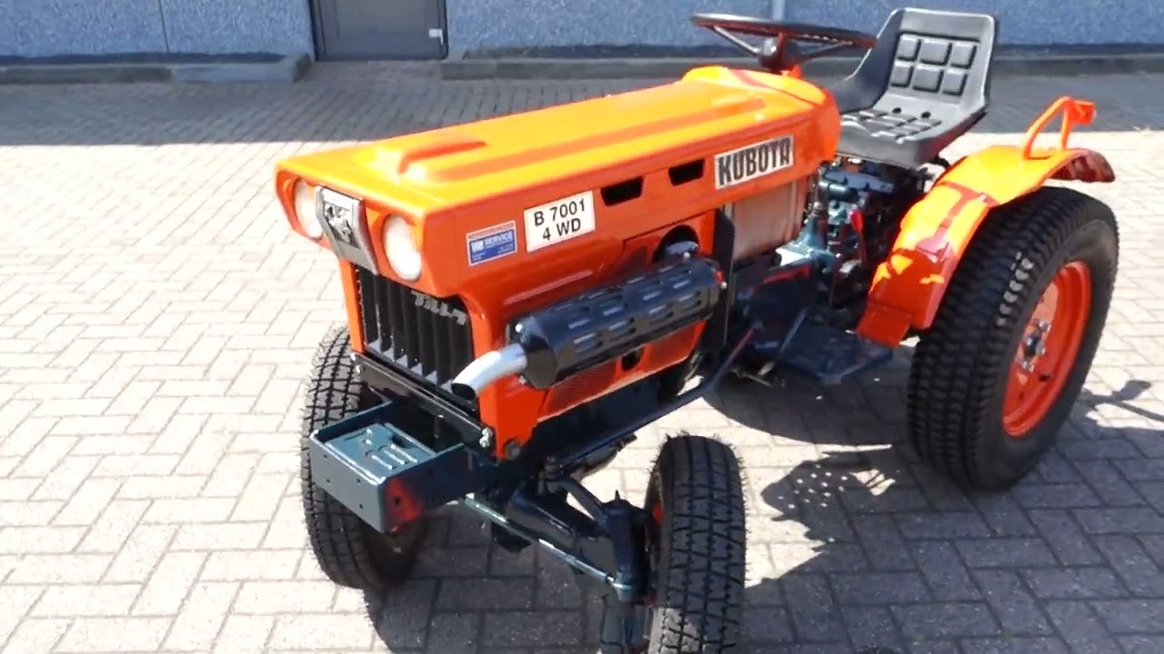 Kubota B7001 4wd / Gazonbanden - YouTube