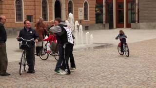 Free Hugs in Sondrio, Italy