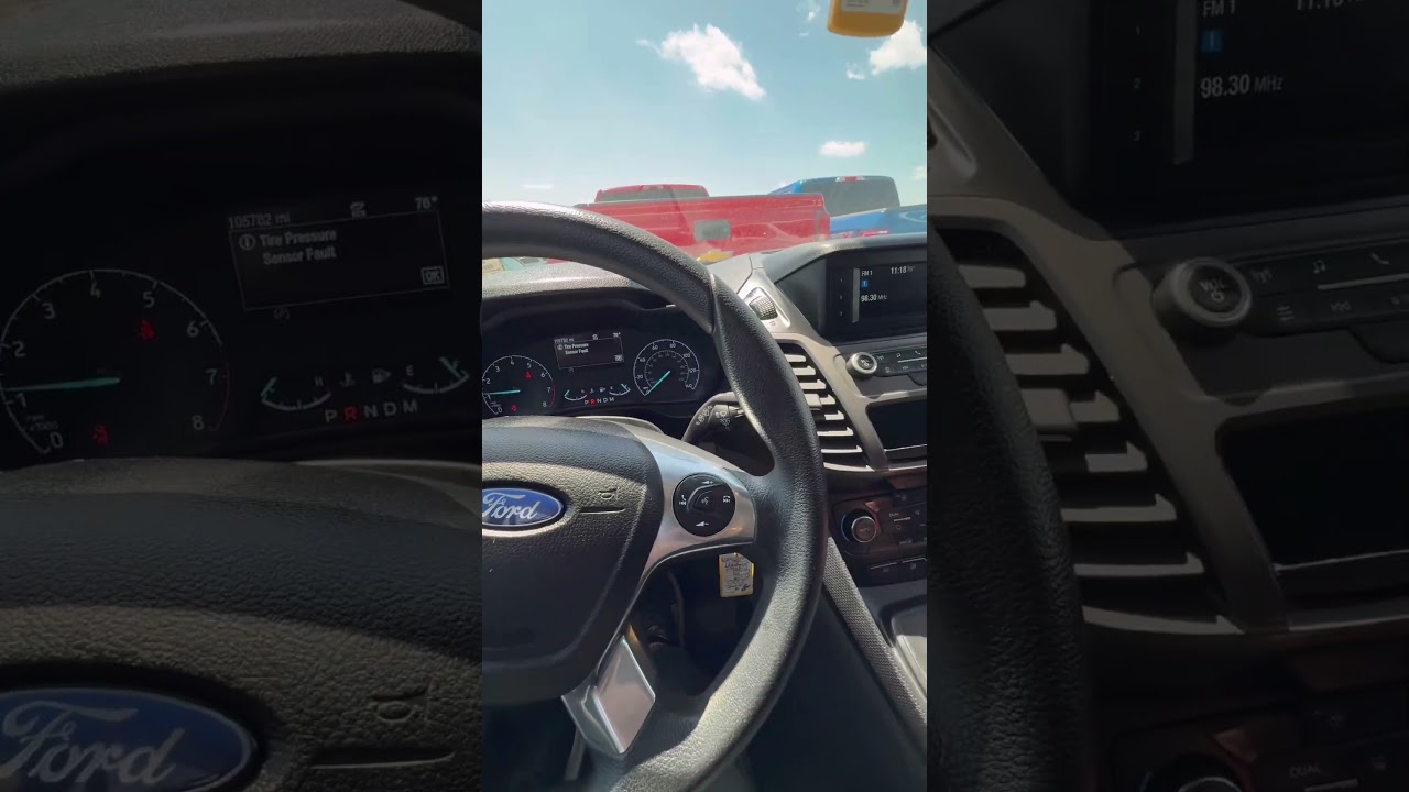 Ford Transit 2020 / 106.000mil / 9.500$ 