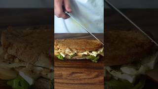 Brie grilled cheese sandwich 🧀🥪 #brie #cheese #grilledcheese #sweetandsalty #sandwich #Recipe