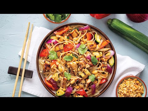 Grilled Chicken and Veggie Pad Thai