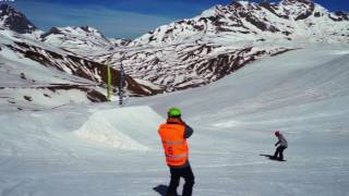 HAPPIC Enjoy your photos with just one click!