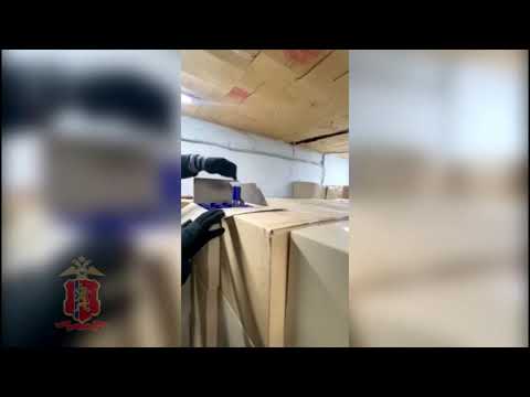 В Минусинске полицейские изъяли более 5 тысяч бутылок паленой водки