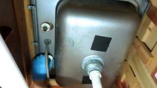 kitchen sink faucet replacement:plumbing tips